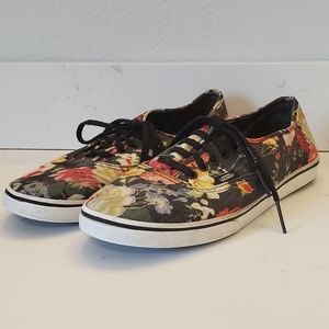 Van floral fashion low profile